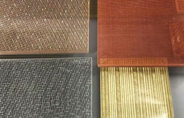 Fabric-laminated-glass
